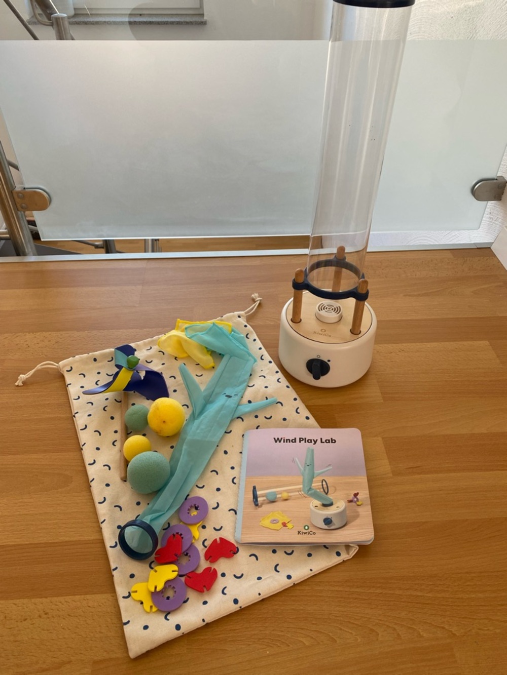 Kiwi Co -  Wind Play Lab STEM Science